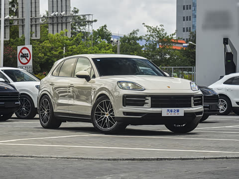2025�� Cayenne 3.0T ���ΰ�