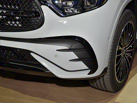 2025�� GLC 300 4MATIC ����SUV