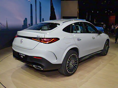 2025�� GLC 300 4MATIC ����SUV