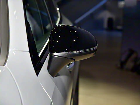 2025�� GLC 300 4MATIC ����SUV