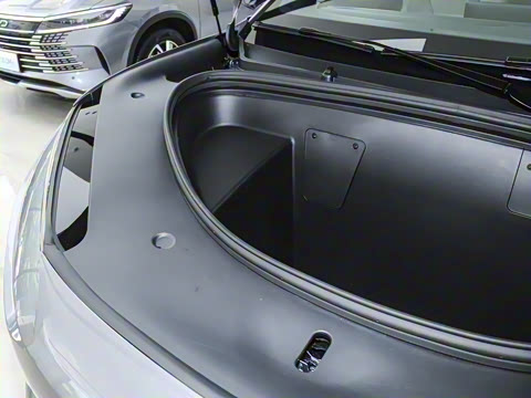 2025�� EV 605�캽Pro��