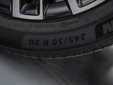 2025�� 215�����콢PLUS