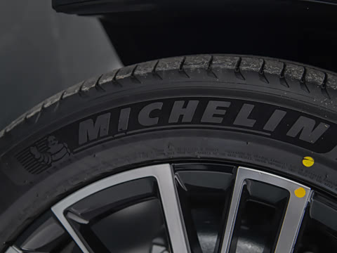 2025�� 215�����콢PLUS