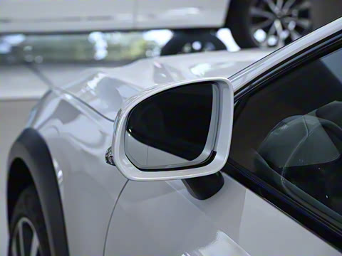 2024�� Cross Country B5 AWD �����