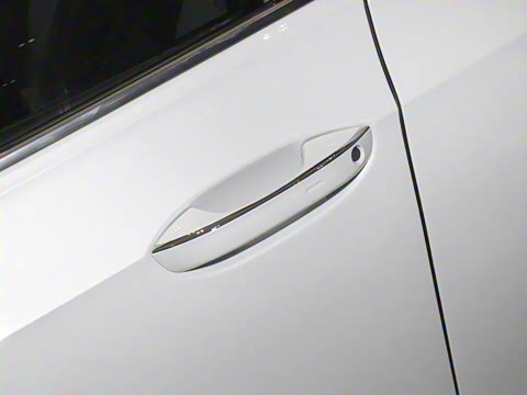 2025�� �Ŀ� 300TSI R-Line