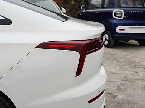 2025�� ��ҫ�� 1.5T ������