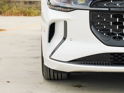 2025�� 2.0T ���л춯��