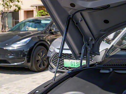 2025�� EV �Ǽݰ� 701KM�����״��콢��