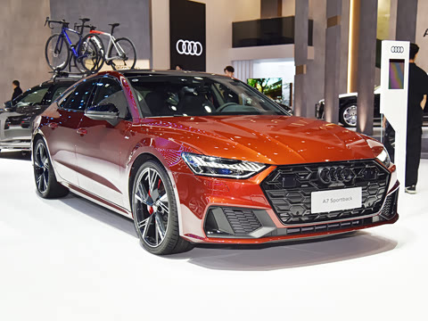 2025�� 55 TFSI quattro ������