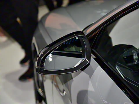 2025�� 200���������� 40 TFSI ���������� B&O ��ҹ��