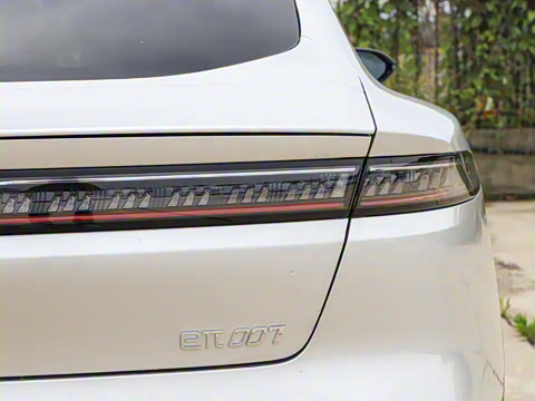 2025�� ���� 230ProѲ����