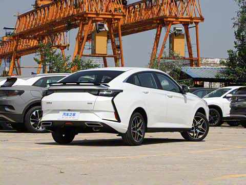 2025�� 1.5L �Զ������