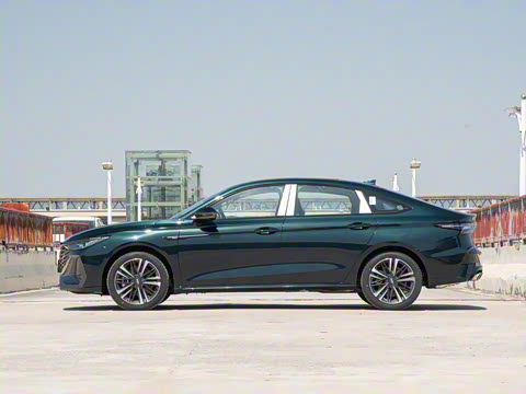 2025�� 2.0T DCT��