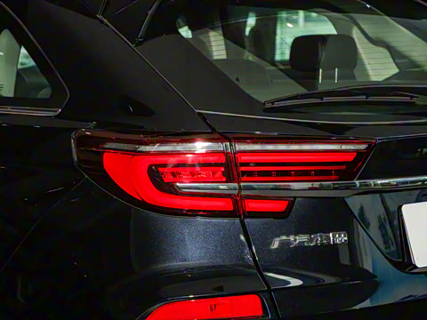 2023�� 240TURBO ����������