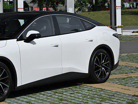 2025�� 630ULTRA���а� 390kW