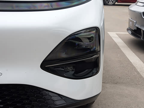 2023�� 755 �������� Max