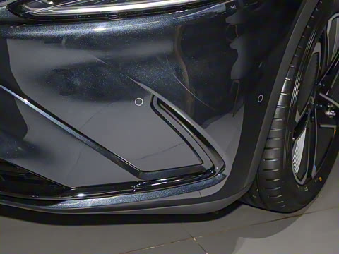 2025�� 735MAX 160kW