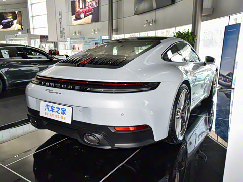 2025�� Carrera 3.0T