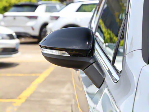 2024�� 280TSI DSG R-Line 50�괫���