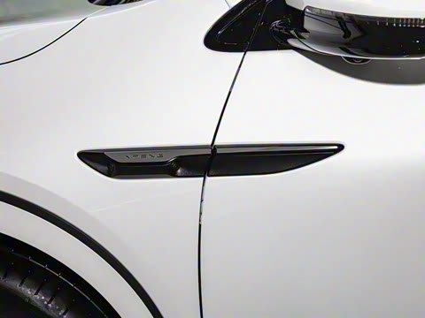 2023�� 755 �������� Pro