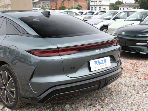 2025�� EV 701KM�����״�������