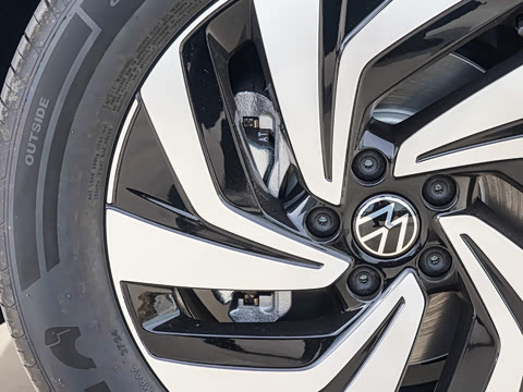 2025�� ���ڿ� 300TSI �Զ��������ڰ�