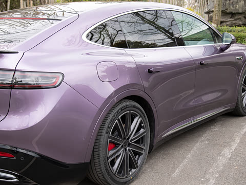 2025�� ���� 331km Ultra