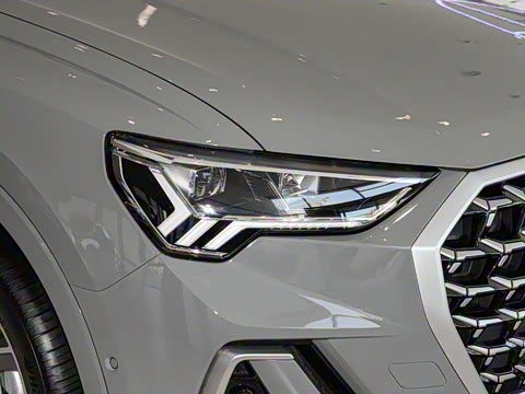 2025�� quattro 45�����ذ� 40TFSI ʱ�ж�����