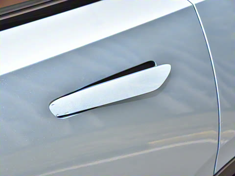 2025�� 300Ultra  �����Ǽ�AD PRO���̰�