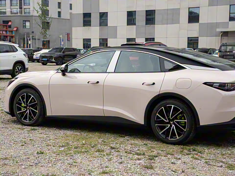 2025�� 708MAX 200kW