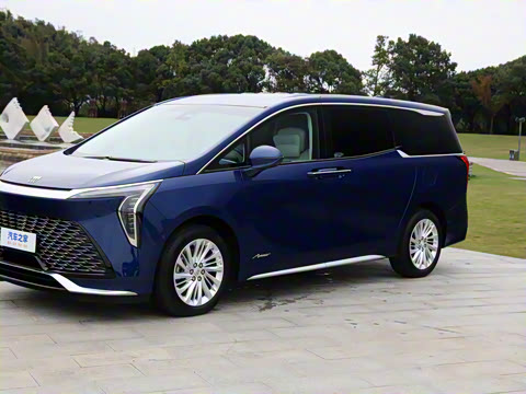 2025�� 2.0T ����������