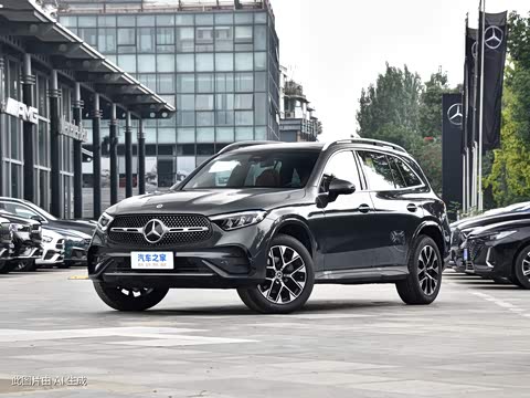 2024��  �Ŀ� GLC 260 L 4MATIC ������ 5��