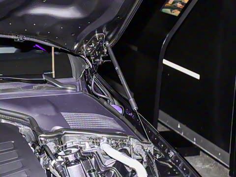 2024�� �Ŀ��� C 260 L �˶���