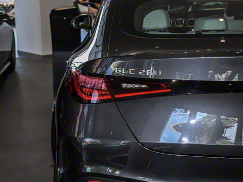 2024�� GLC 260 4MATIC ����SUV