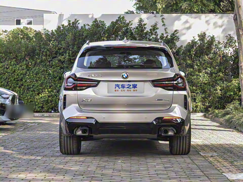 2023�� �Ŀ� xDrive30i ������ M��ҹ��װ