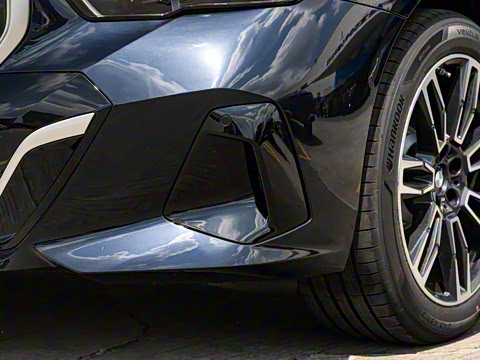 2024�� 530Li xDrive M�˶���װ