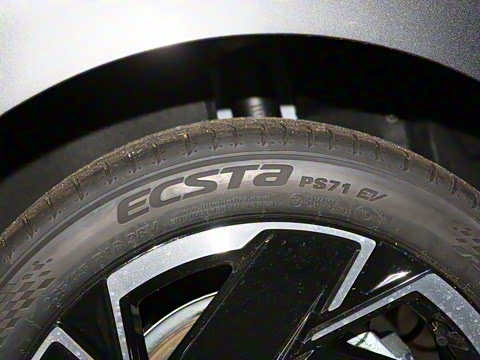 2024�� EM-P 126������ Pro