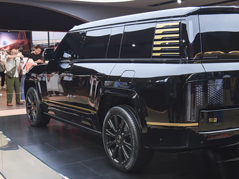 2025�� ������