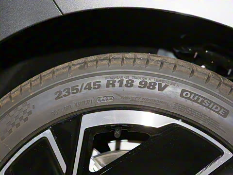 2024�� EM-P 126������ Pro