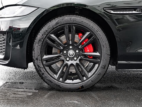 2025�� 2.0T 250PS R-DYNAMIC 90�����ذ�