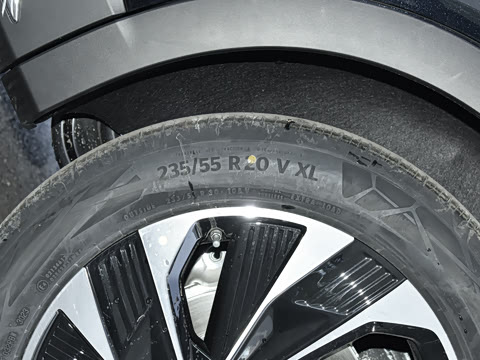 2024�� 2.0T PHEV ��������� 7��