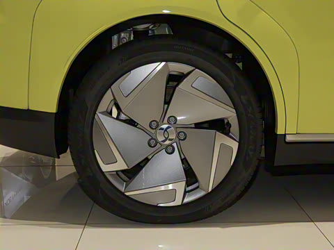 2022�� 510km ����� 160kW 61.13kWh