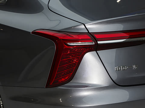 2025�� 2.0T �Զ�������