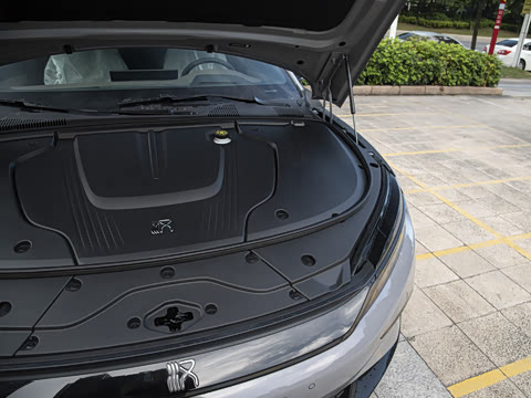 2025�� EV 605KM�����