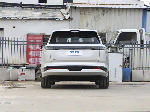 2025�� 636Ultra����� 5��