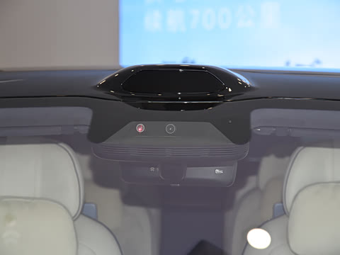 2025�� 102kWh ǩ����