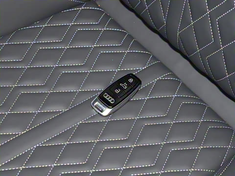 2024�� 55 TFSI quattro ������