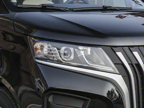 2025�� 2.0L �ֶ���������� 7��