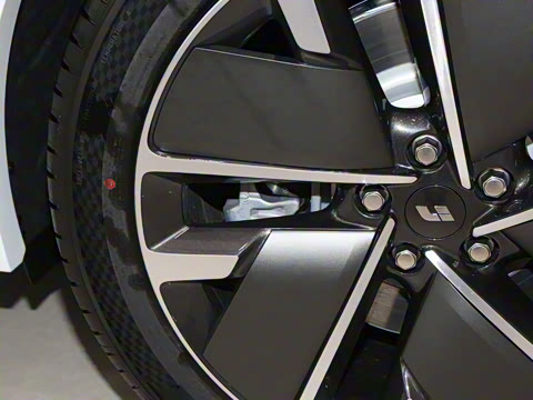 2025�� Ultra ���ܻ��°�