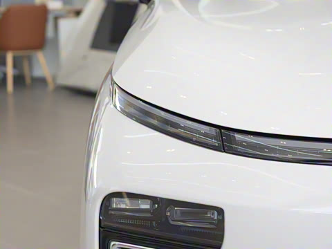 2025�� ���� 760 Max��������������ʻ